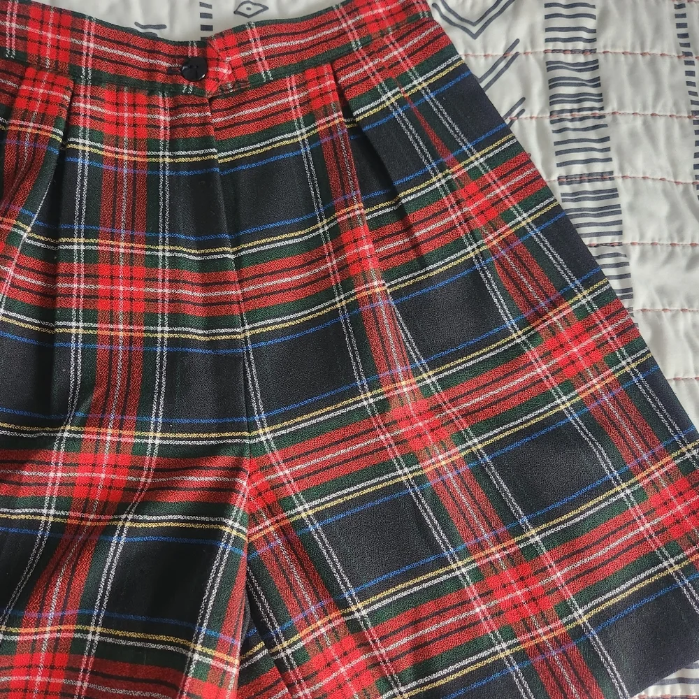 Vintage Michelle New York Plaid Holiday Print 10